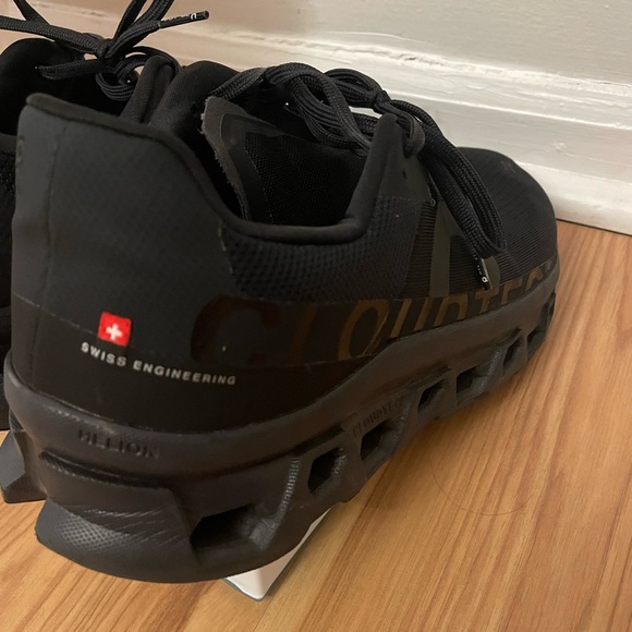 Men’s Cloudtec size 11 - Picture 3 of 7